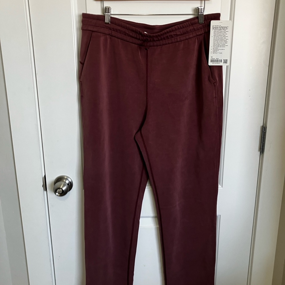 Lululemon Athletics Women’s Brushed Softstreme HR Slim-Leg Pant 31”
